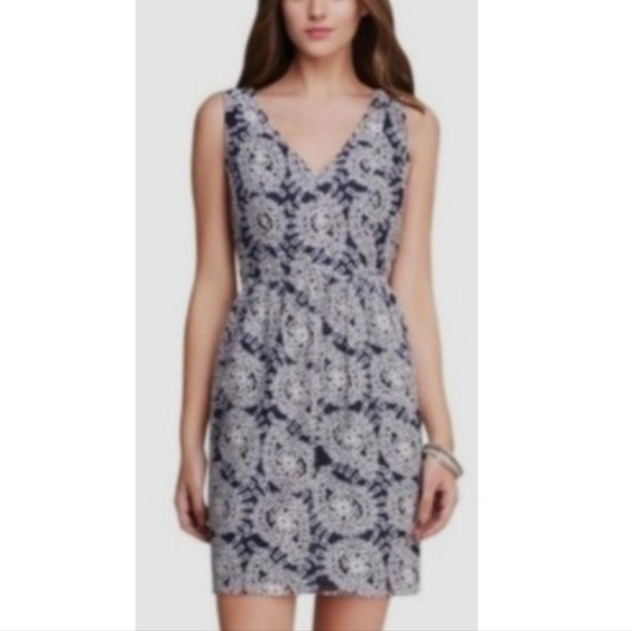 Shoshanna Cocktail Dress Sleeveless Sheath Laced Dress in Blue and White Sz 4 - Picture 2 of 16